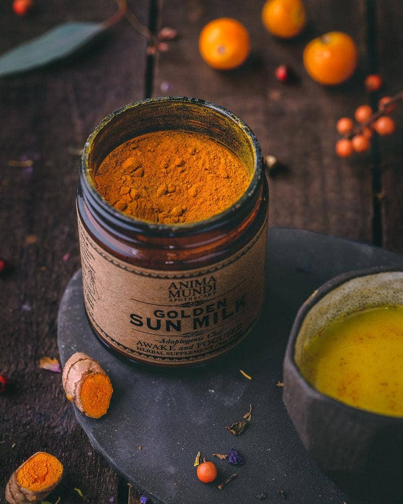 GOLDEN SUN MILK | Energizing Adaptogenic Chai*