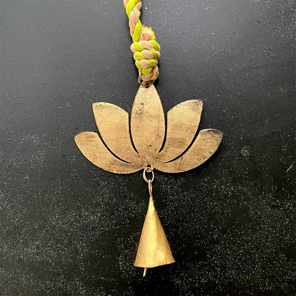 Mira Fair Trade - Mini Lotus Wind Chime
