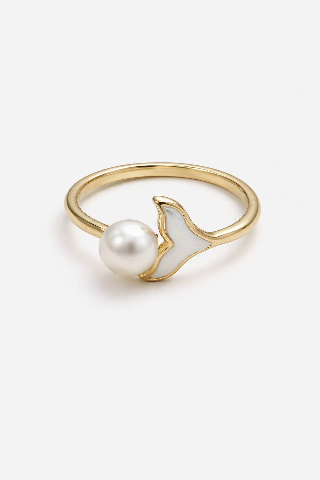 Whale Tail Pearl Adjustable Ring