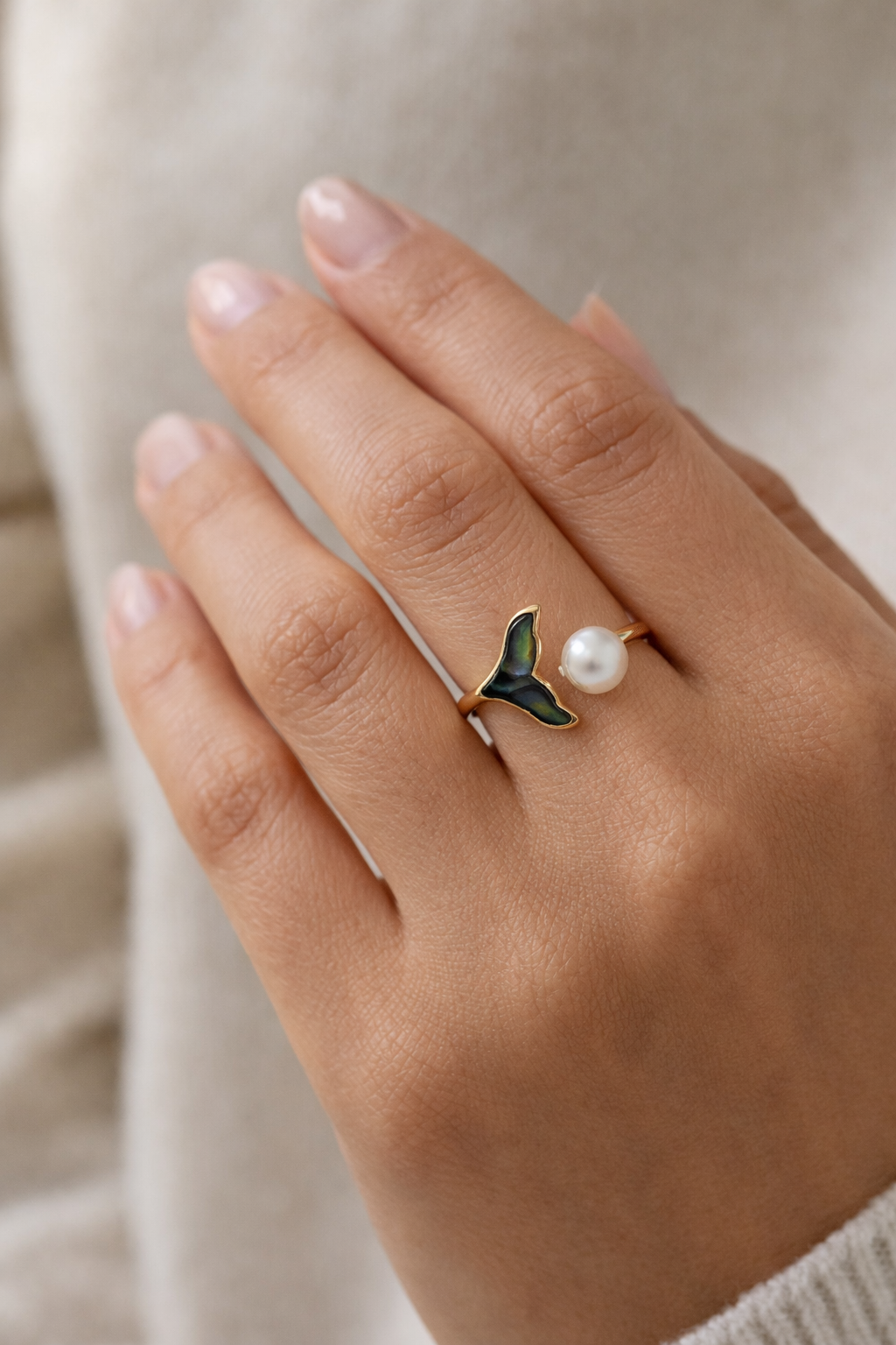 Whale Tail Pearl Adjustable Ring